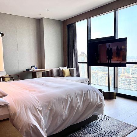 ホテル Hilton 嘉興市 エクステリア 写真