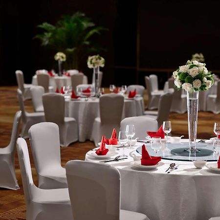ホテル Hilton 嘉興市 エクステリア 写真