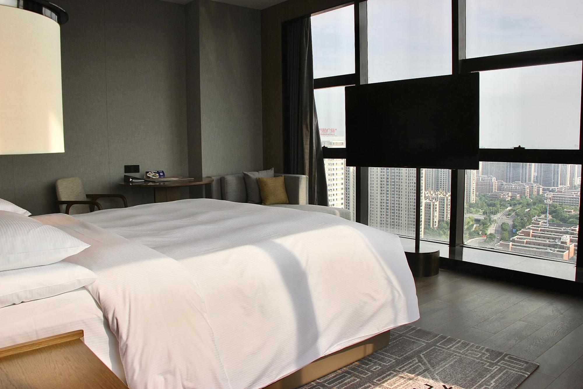 ホテル Hilton 嘉興市 エクステリア 写真